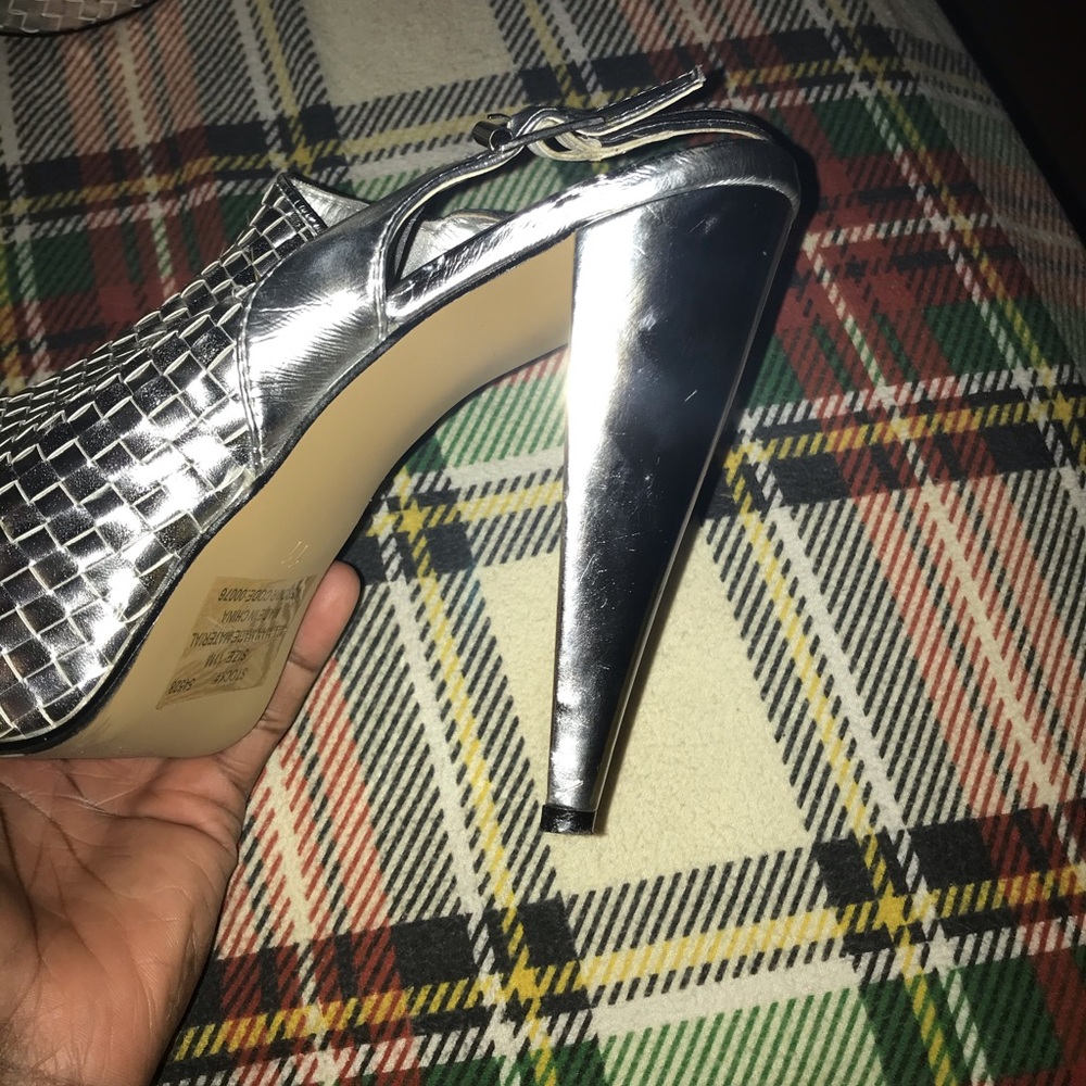 Silver woven cameo heels